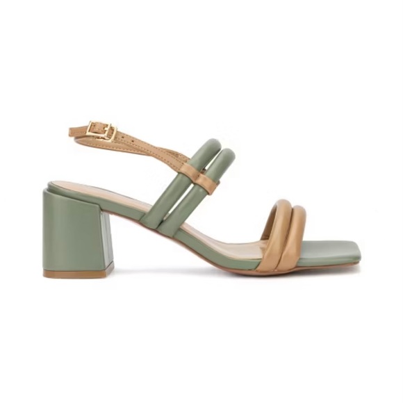 Torgeis Women's Palm Heel Sandal - Picture 3 of 10